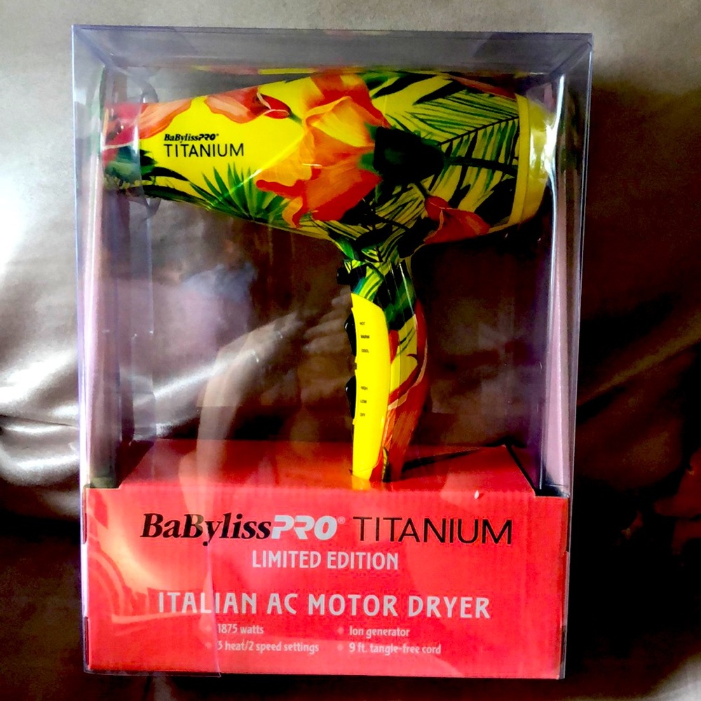 🌟BABYLISS Pro Titanium Hair Dryer🌟